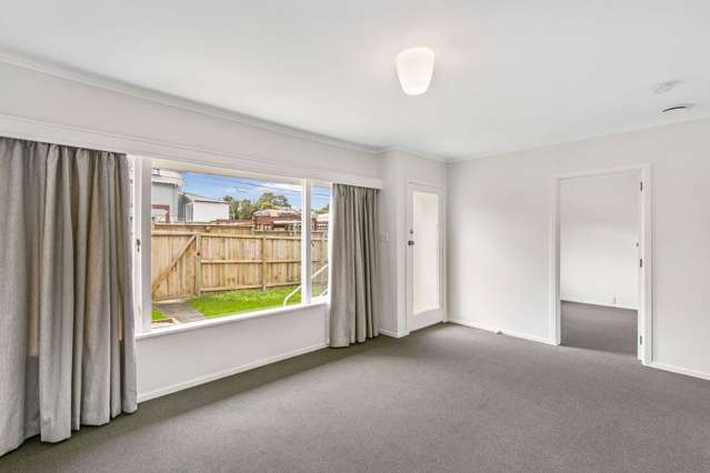 2/42A Clonbern Road Remuera_1