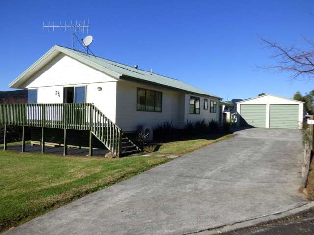 9 Whiteley Place Taharoa_1