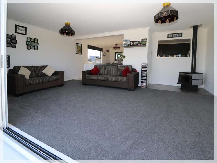 67 Hartley Street Foxton Beach_9