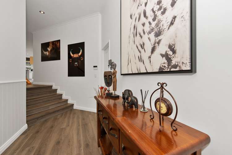 62 Cairns Crescent Rototuna_18