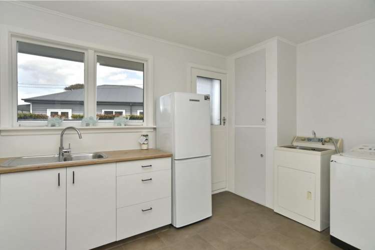 2/89 Hills Road Edgeware_8