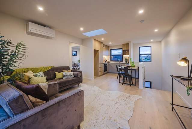 15 Kaaramuramu Lane Mangere Bridge_1