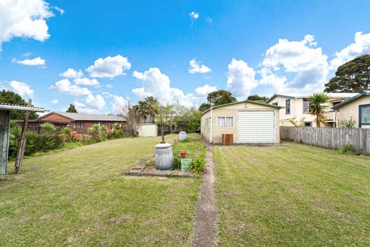 15 Willerton Avenue New Lynn_16