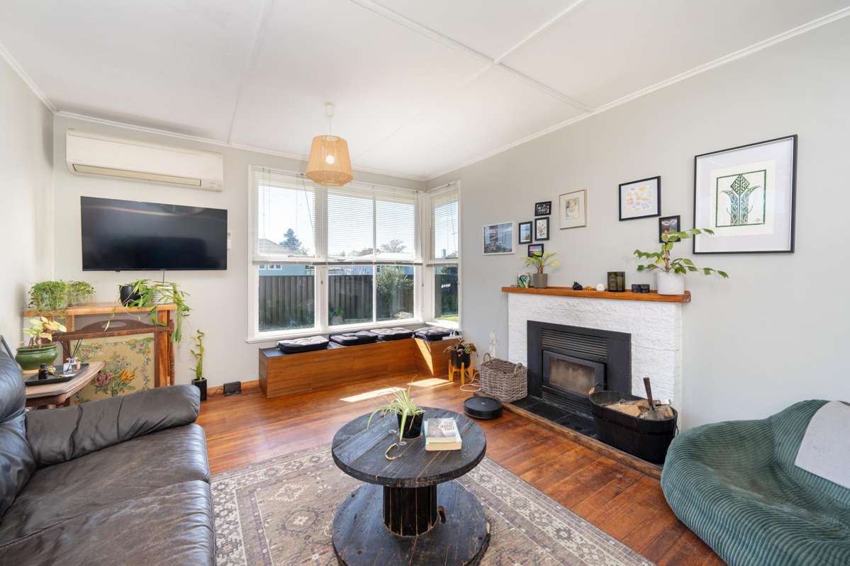 710 Huia Street_3