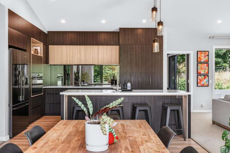 139 Mapara Road Acacia Bay_11