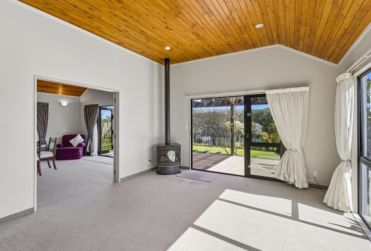 2 Quadrant Heights Paraparaumu_6