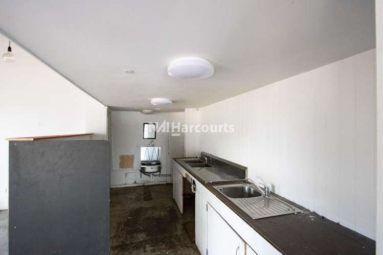 Shop 1/376-378 Beach Road Mairangi Bay_7