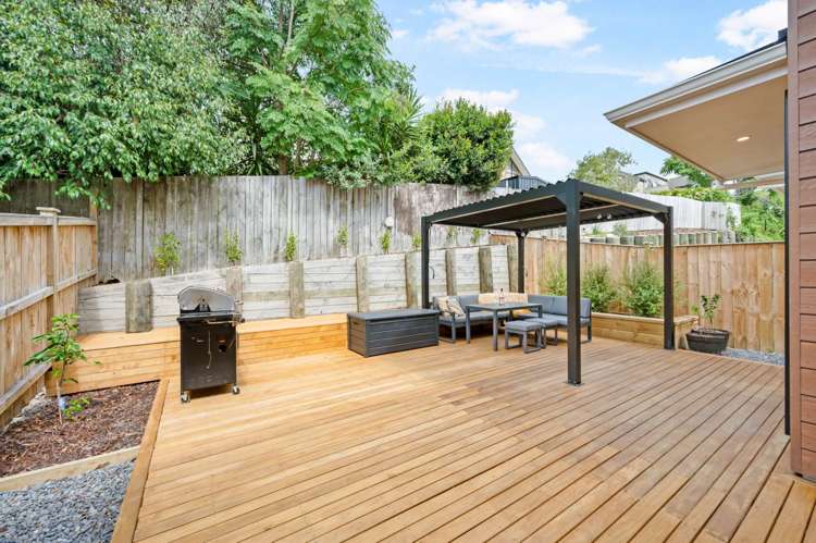 62 Seafarer Crescent Stanmore Bay_1