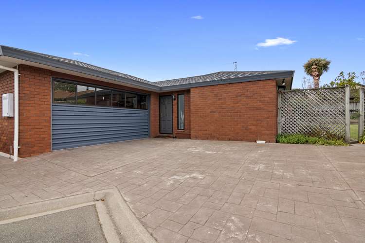 8 Ledger Close Richmond_13