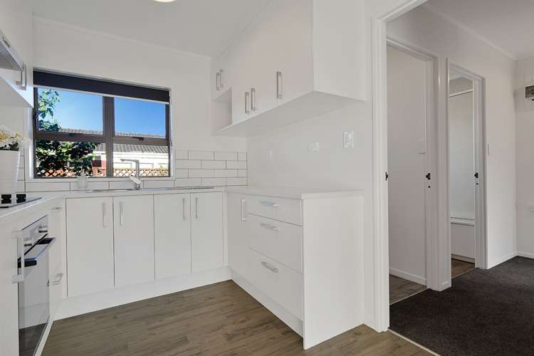 2/282 Shirley Road Papatoetoe_5