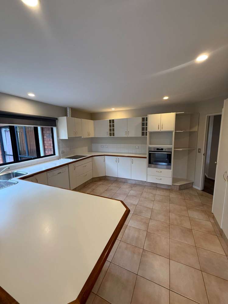 3 Jan Higgins Place Golflands_6