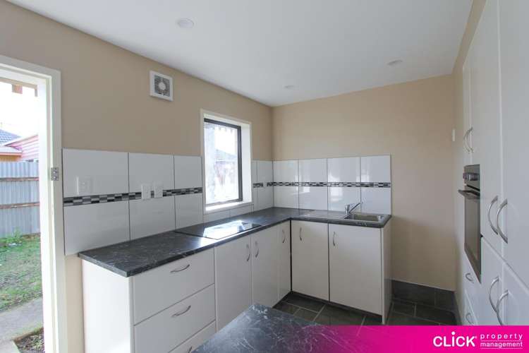 38 E Oxford Street 2526_1