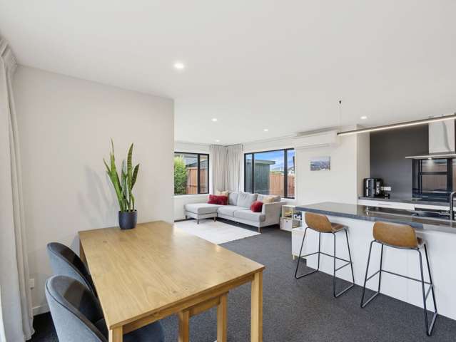 93 Sunline Avenue Lincoln_4