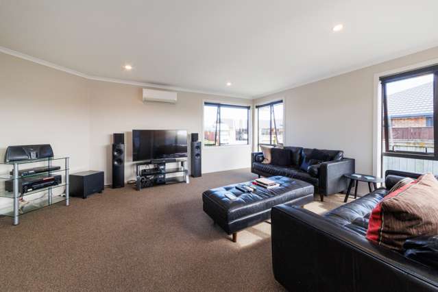 16 Lorenzo Place Kelvin Grove_4