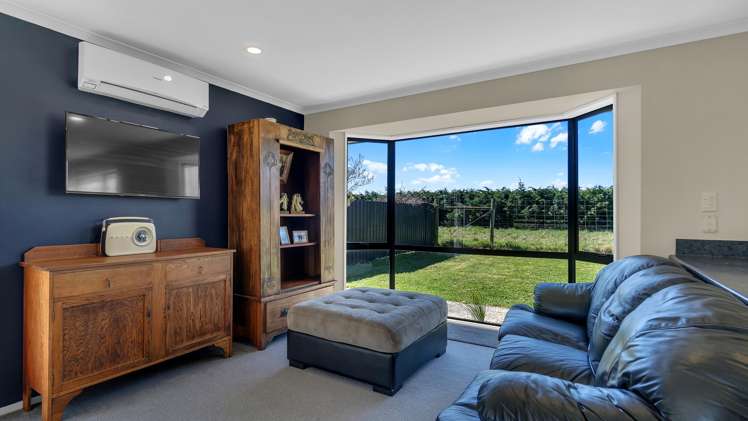275 Plaskett Road Fernside_9