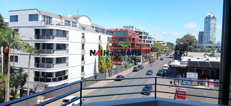 L2/150 Hurstmere Road Takapuna_6