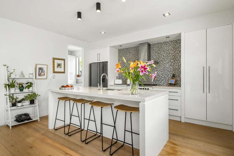 15 Waitemata Road Hauraki_5