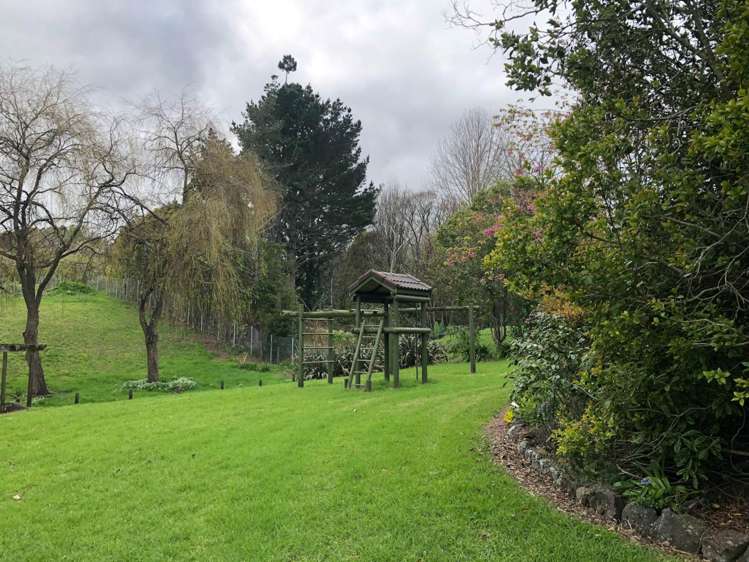 73 Gracechurch Drive Flat Bush_8