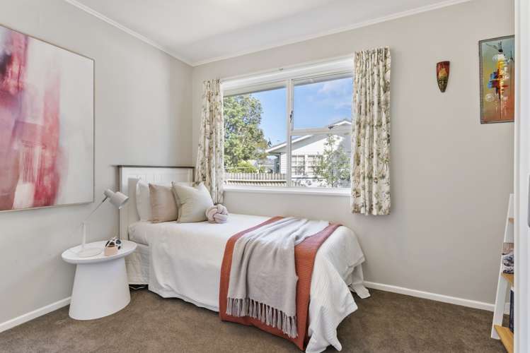 2 Kea Place Mangere Bridge_16