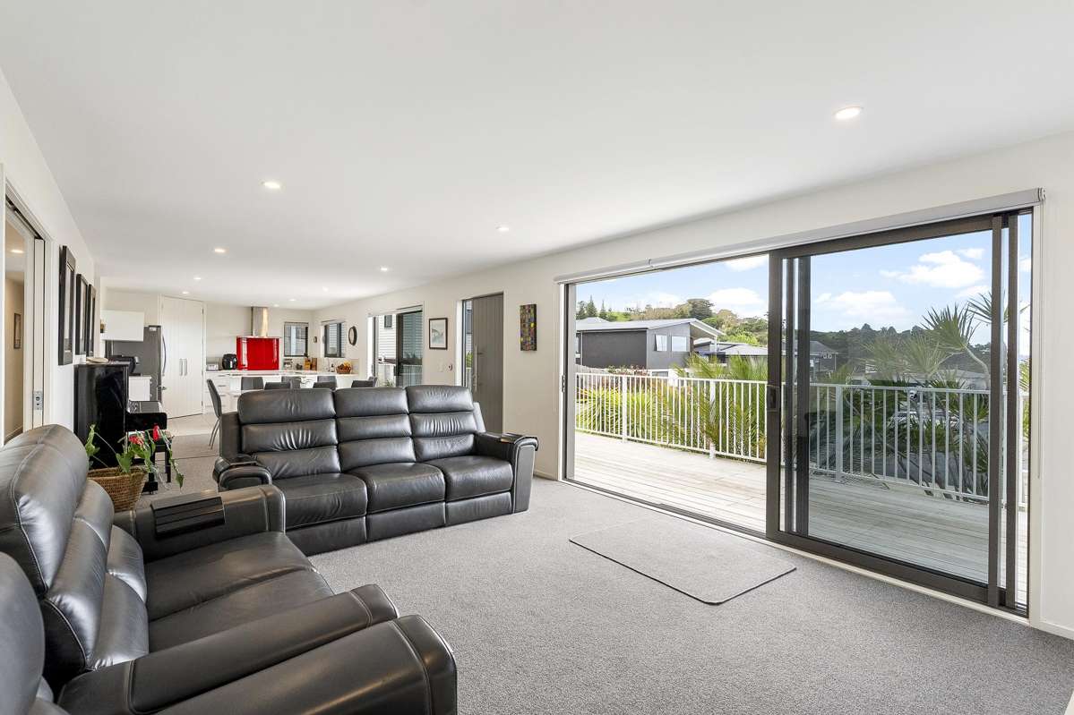 21 Koru Place_2