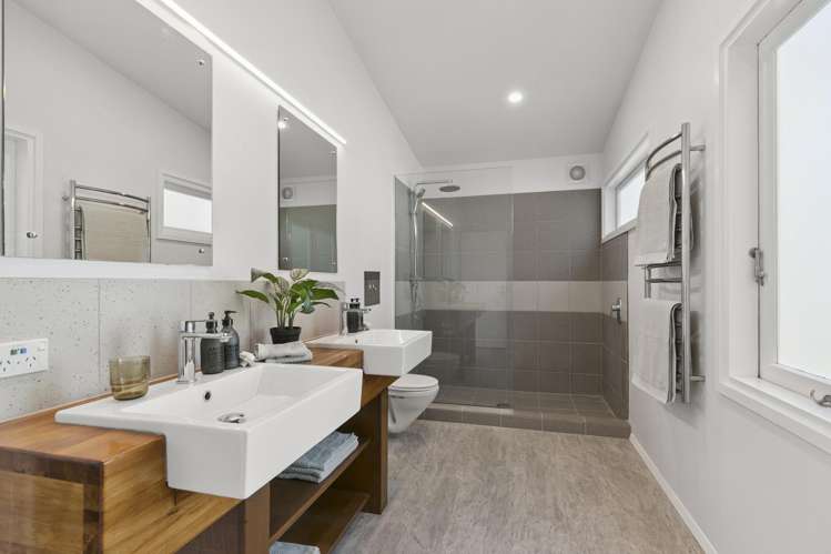 34 Spencer Street Crofton Downs_12