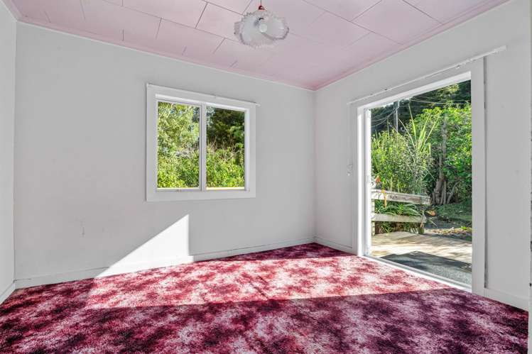 37 Sea View Road Ostend_10