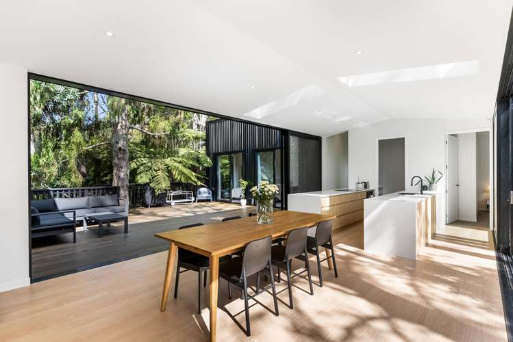 294 Konini Road Titirangi_7