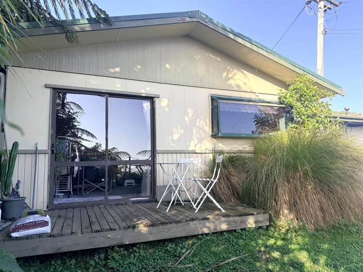 7 Redwood Place Karoro_22