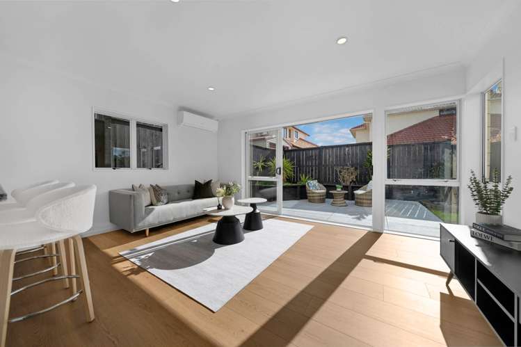 22 Walter Haddrell Crescent East Tamaki_14