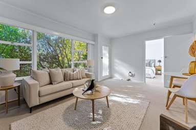 2/22 Margaret Place_4