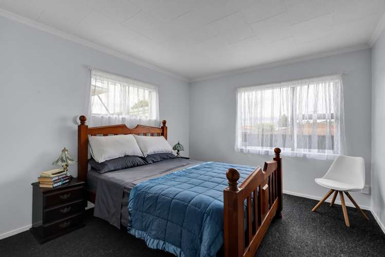 19a Tukapa Street Westown_11