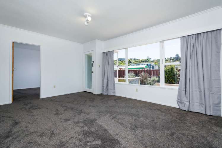 2/774 Beach Road Browns Bay_4