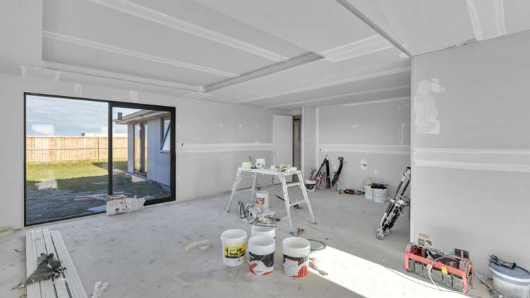 57 Falcons View Drive_1