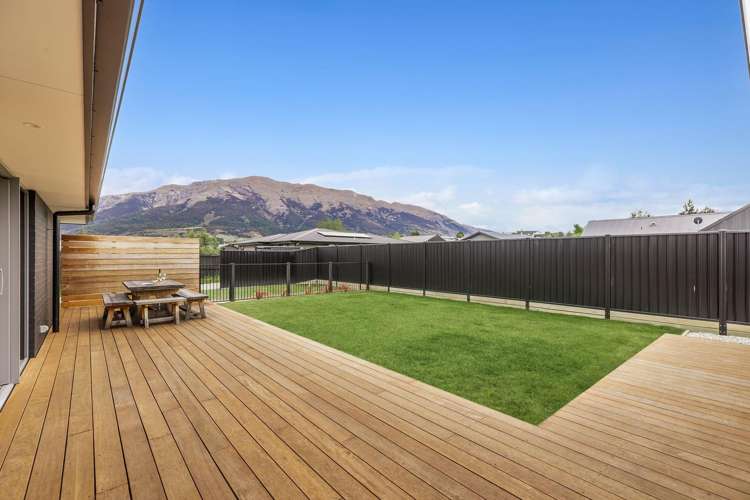 9 Brewster Crescent Lake Hawea_8