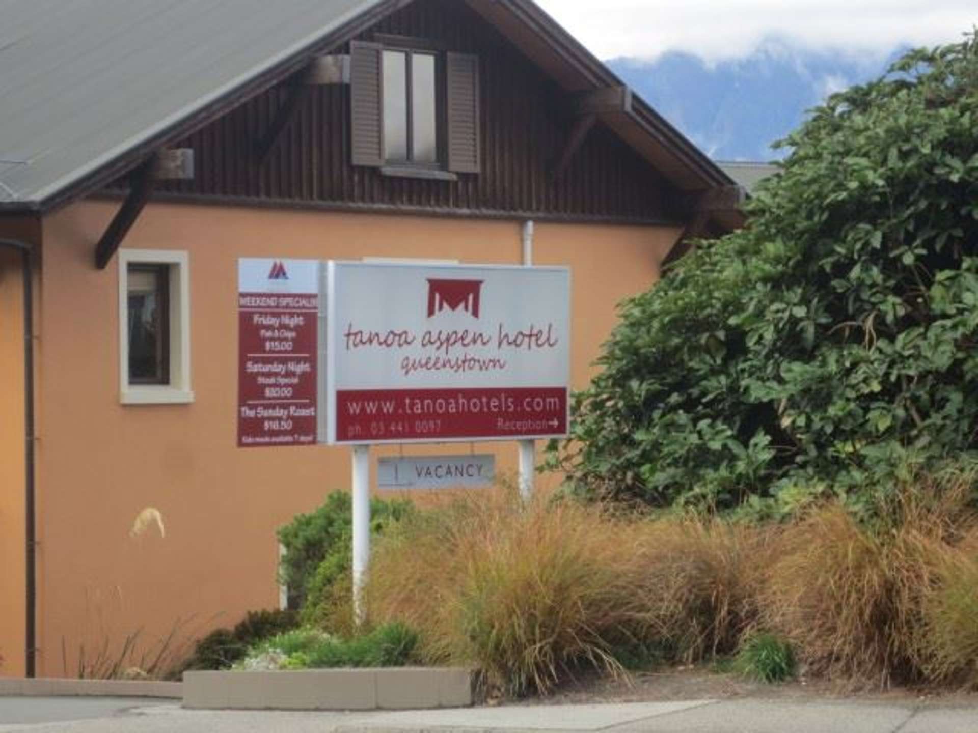 302/139 Fernhill Road Fernhill/Sunshine Bay_0