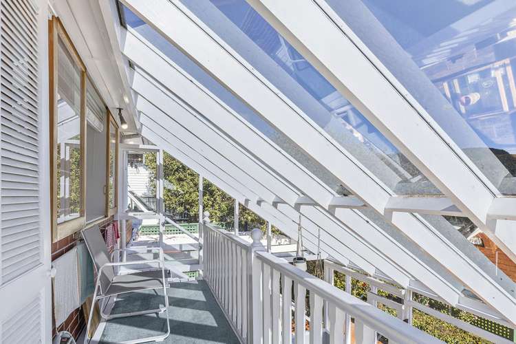 66 Taylor Terrace Tawa_13