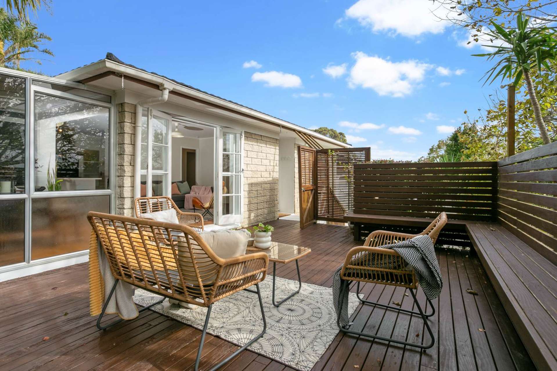 2/68 Stott Avenue Birkdale_0