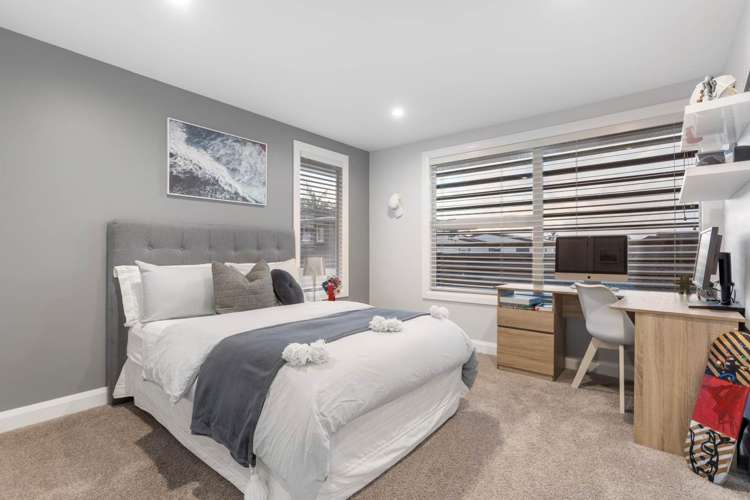 252 Lake Road Hauraki_16