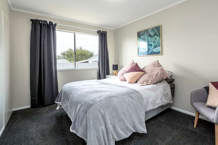 12 William Benton Street Featherston_12