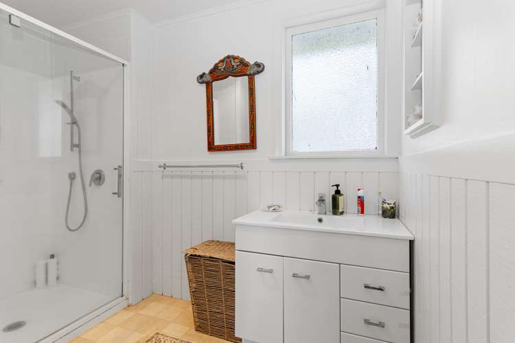 100 Rahiri Road Rotoorangi_13