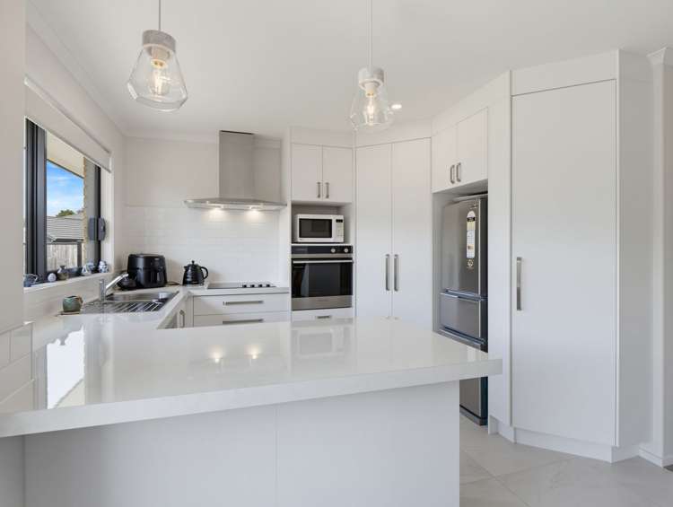 8 Sycamore Drive_3