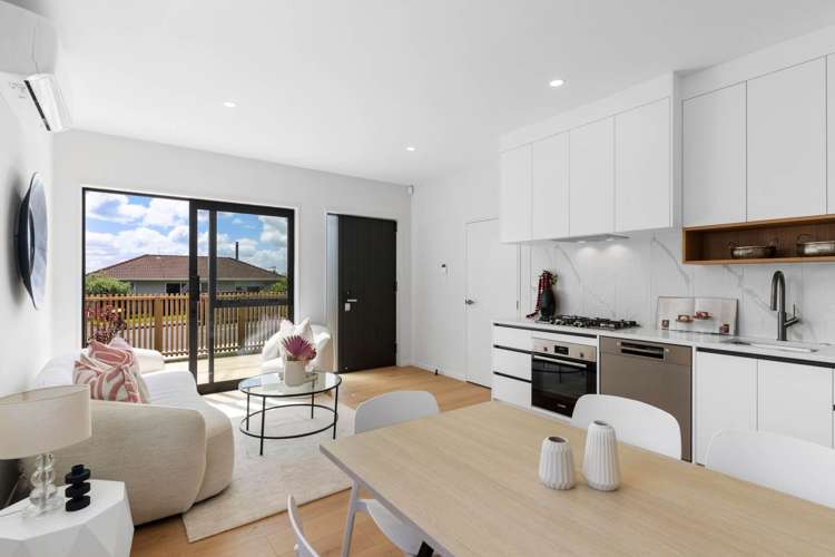 8B Devonshire Road Unsworth Heights_6