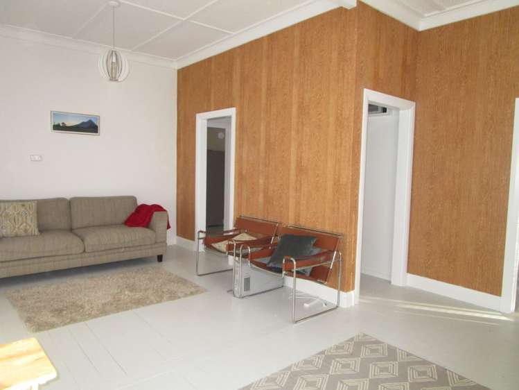 7506 South Road Okato_11