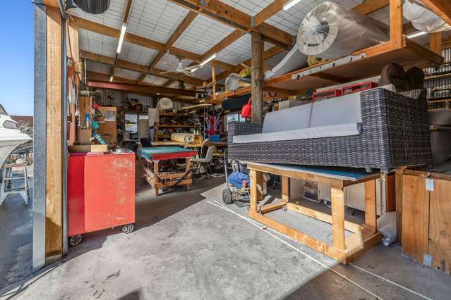 17 Lord Auckland Road Wakefield_4