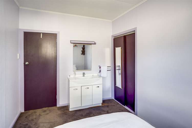 4 Chambers Street Napier South_10