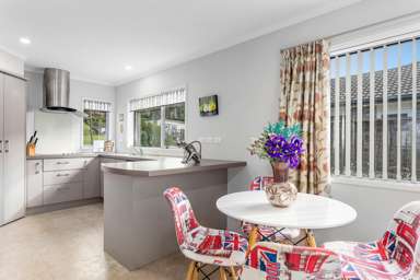 38 Waterways Drive_2