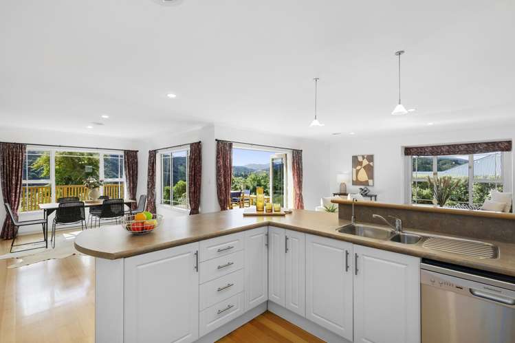 85 Emerald Hill Drive Birchville_10