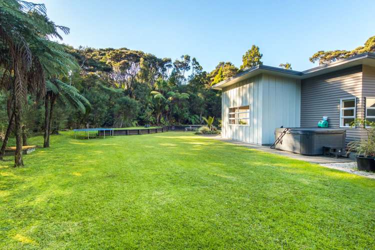 167 Stoney Creek Drive Waitakere_19