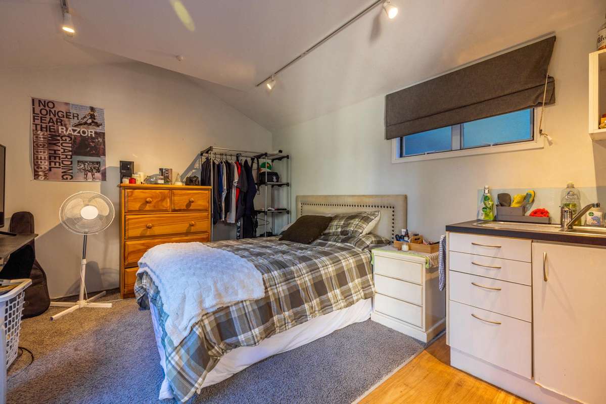 31 Hekerua Road_4