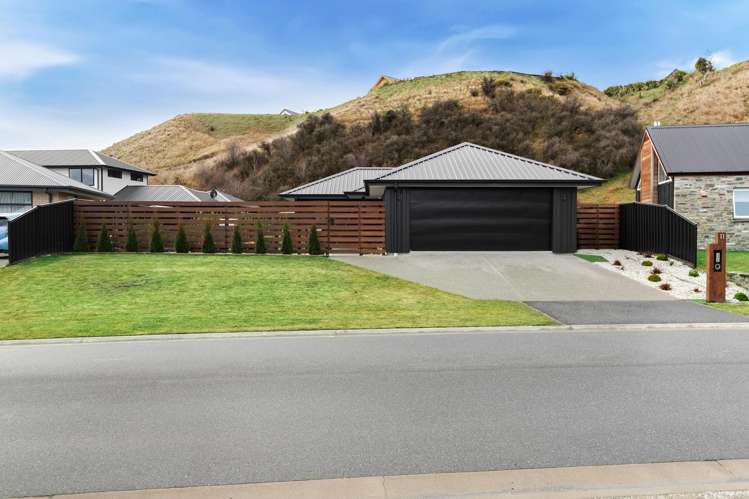 11 Sandford Terrace Lower Shotover_0